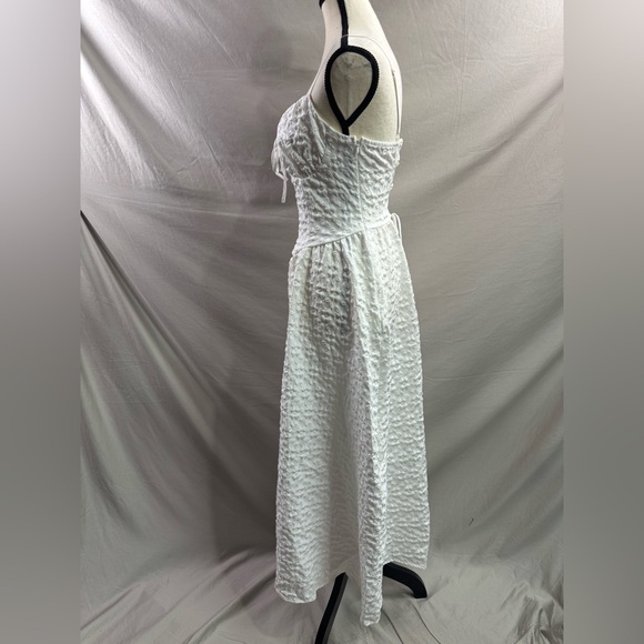 LAST ONE 🔥 Textured Midi Cottagecore Lace-Up Corset Dress White - Picture 8 of 9